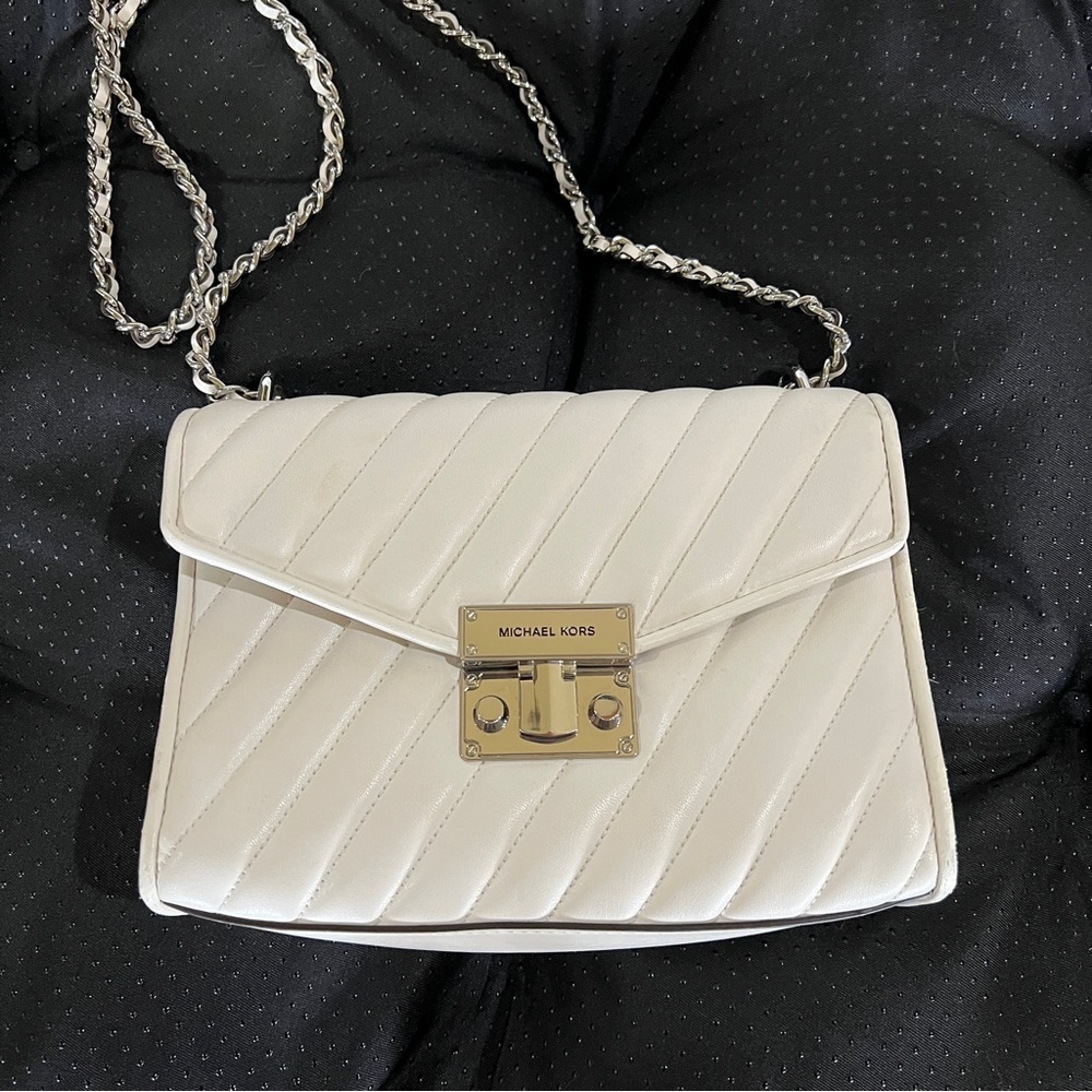 Michael Kors White Quilted Shoulder Bag